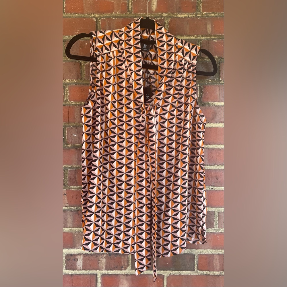 NWT Jones New York sleeveless blouse